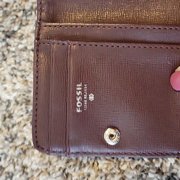 Fossil Wallet - Picture 4 of 7